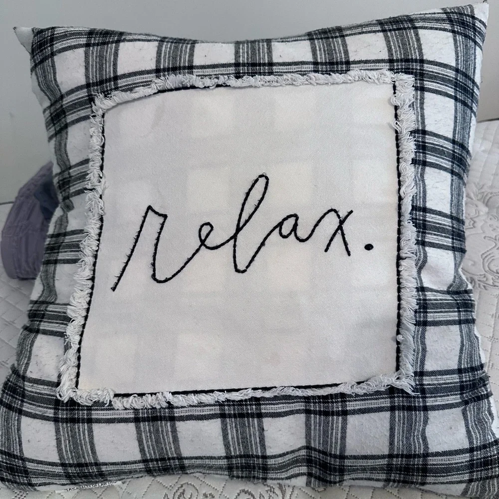 Lot Of 5 Items Calvin Klein Home Flat Sheet, Fitted Coverlet Relax Pillow Blanke